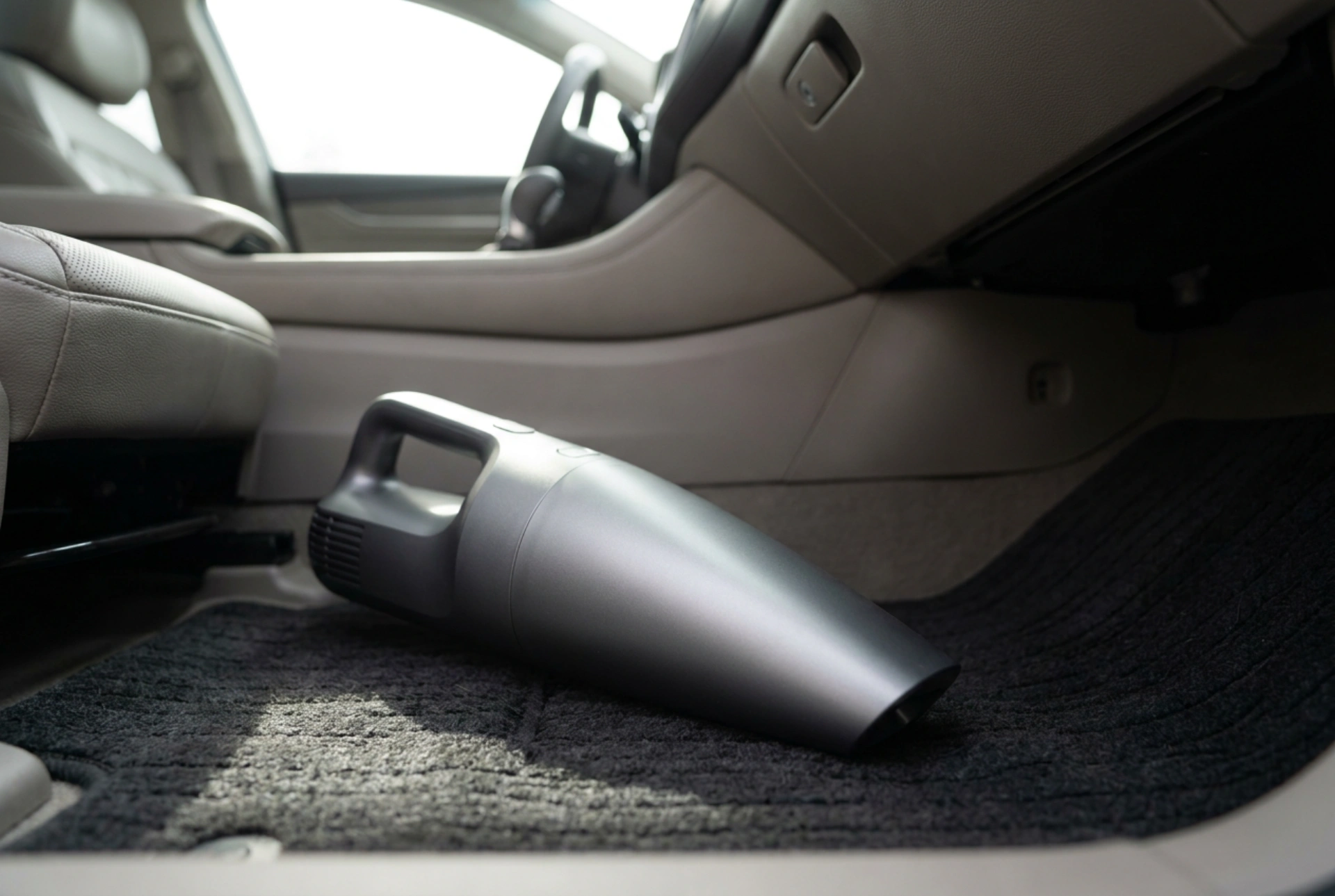 Comment prolonger l'autonomie d'un aspirateur sans fil dans la voiture
