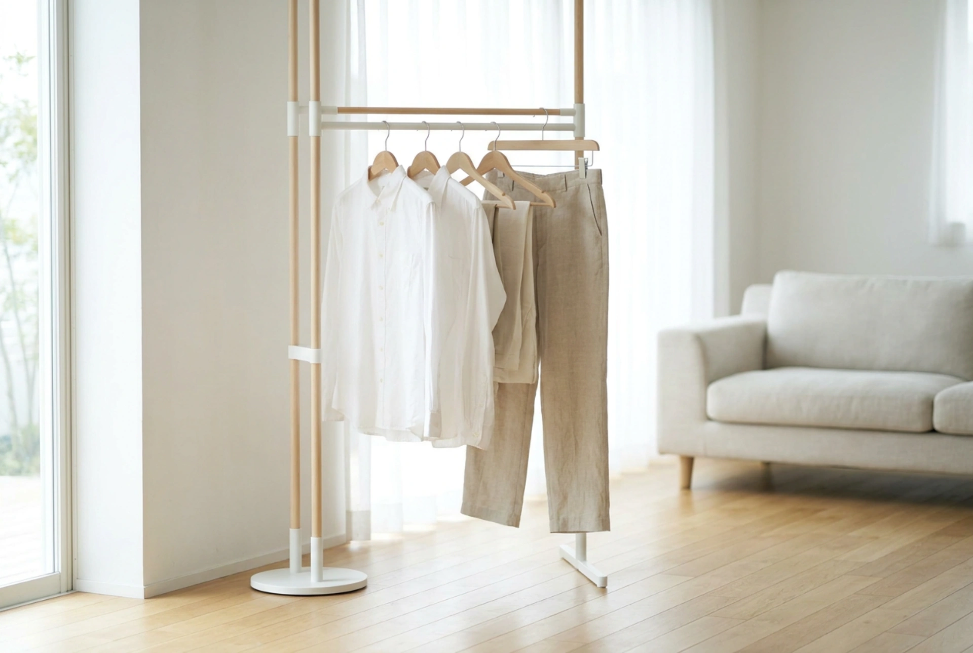 Étendoir vertical : optimiser le séchage des chemises et des pantalons